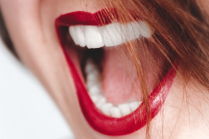 How to Get White Teeth